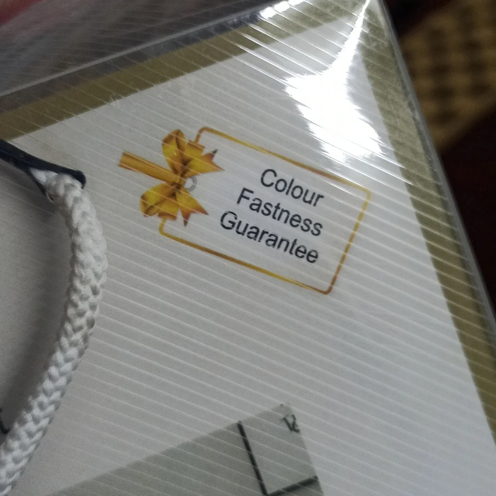 Mac Premium Bedsheet - Picture 9 of 9